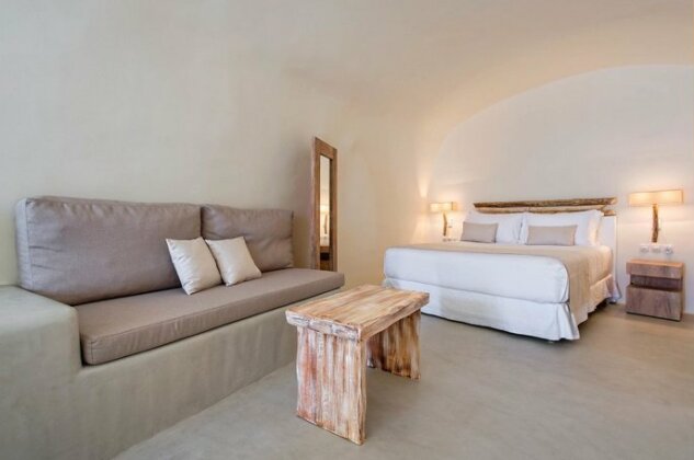 The Ivory Suite - Photo4