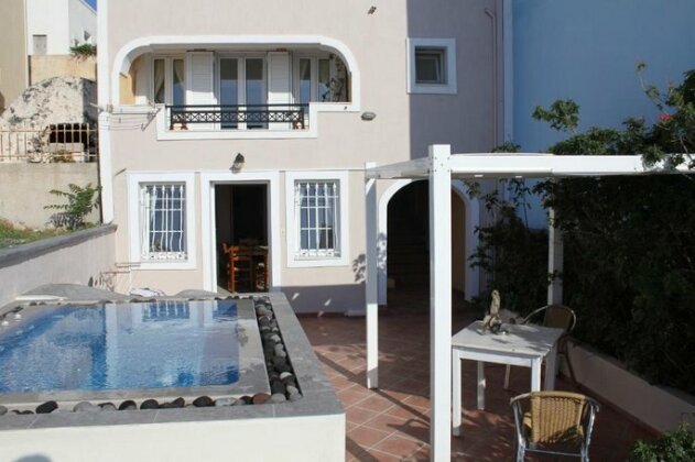 Villa by Hotel Thira - Photo2