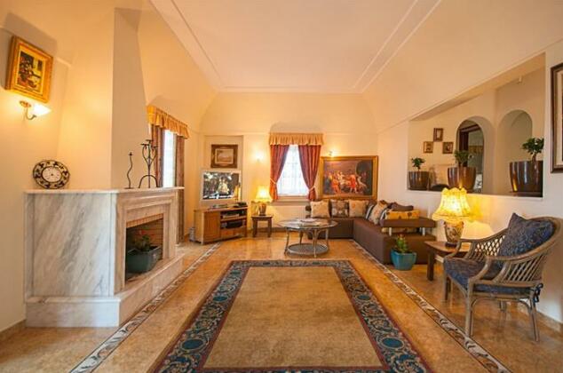 Villa Leon B&B - Photo3