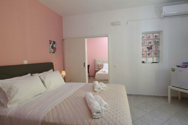 Villa Libertad Santorini - Photo3