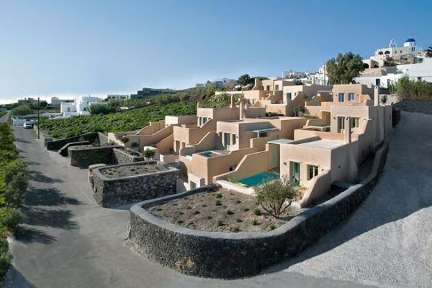 Voreina Gallery Suites - Photo2
