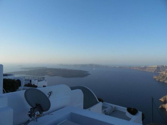 White Sky Caldera Villa - Photo4