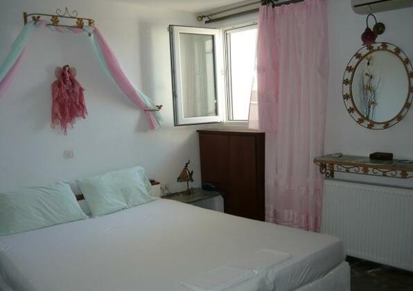 Agnadi Villa - Photo2