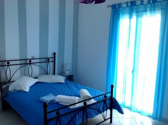 ELEFTHERIA rooms Serifos - Photo2