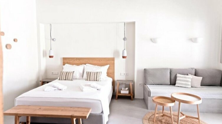 Pende Suites