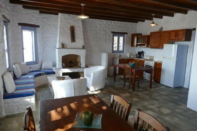 Serifos Houses Diasella - Photo5