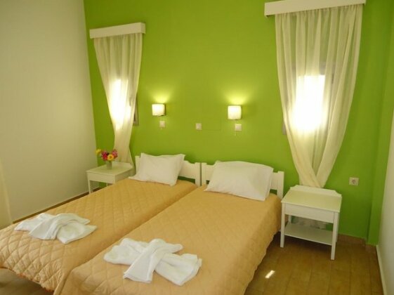 Almyra Apartments - Photo3