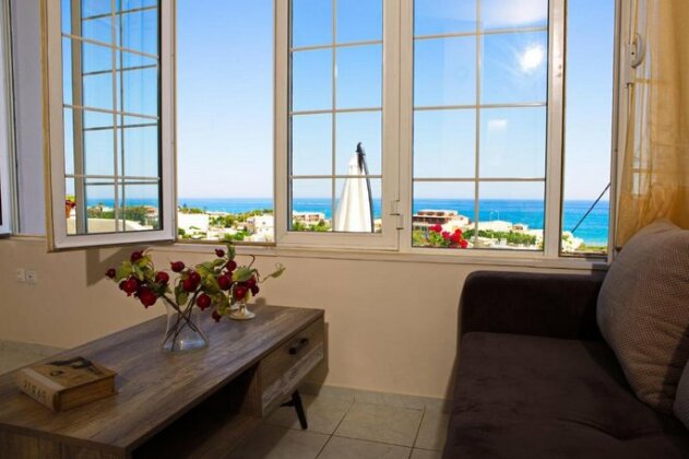 Theodor Seaview House - Photo3