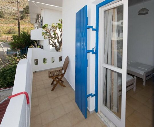 Giannis studio 7 - Photo2