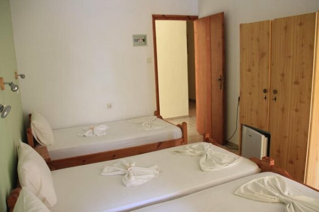 Ilingas Hotel - Photo3