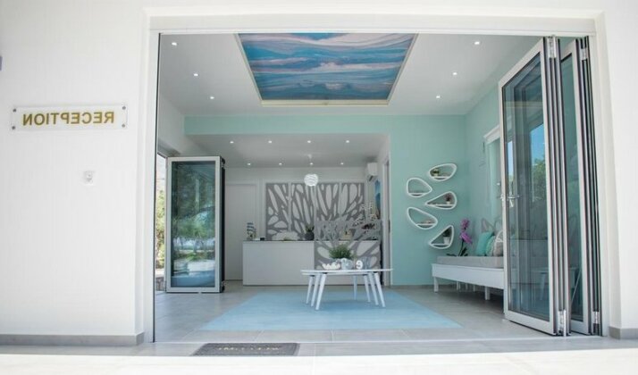 Paradisos - Photo2