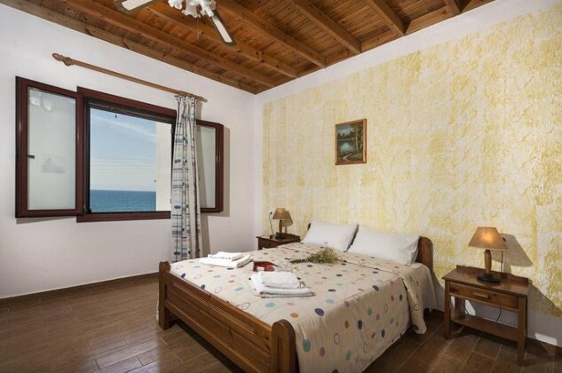 Paradisos - Photo5