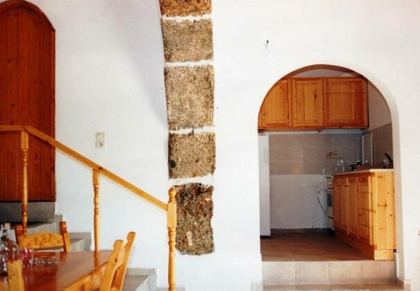 Patsianos Traditional House - Photo4