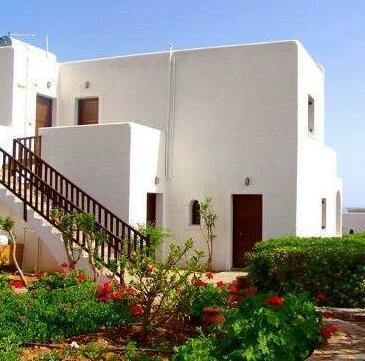 Vritomartis Hotel and Bungalows