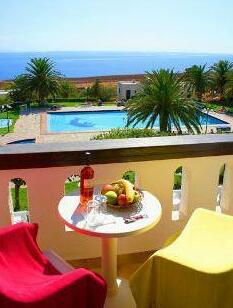Vritomartis Hotel and Bungalows - Photo4