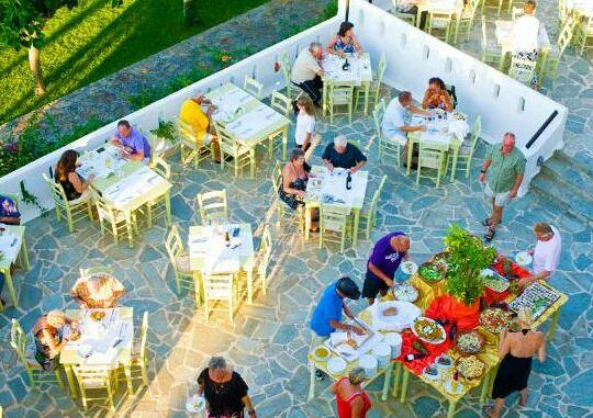 Vritomartis Hotel and Bungalows - Photo5