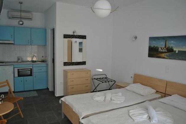 Alyki Pension - Photo4