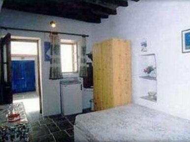 Aris & Maria Houses - Photo4