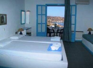 Blue Horizon Hotel - Photo2