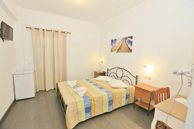 Cyclades Beach Apartments - Photo4