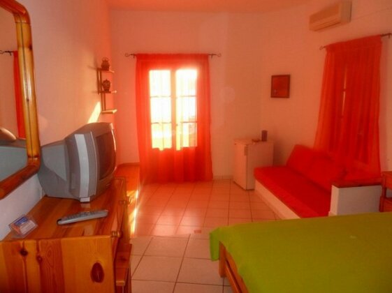 Froudi Rooms - Photo5