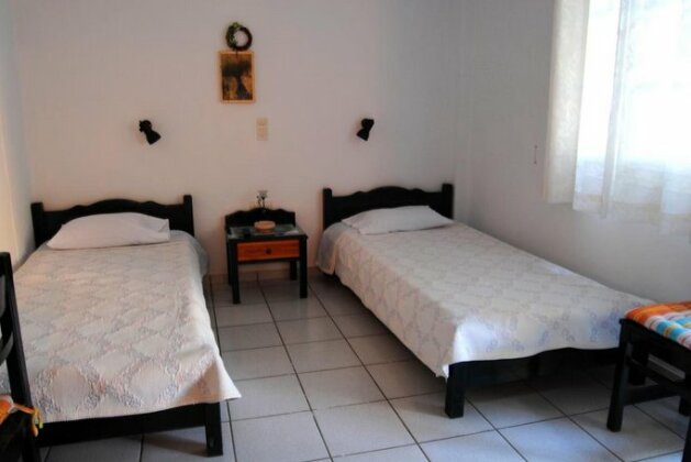 Giaglakis Rooms - Photo3