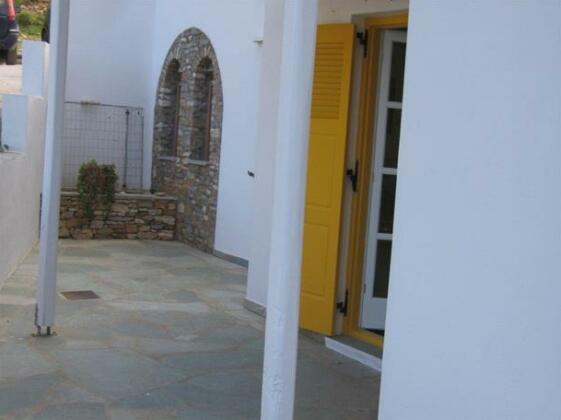 Kamara Sifnos - Photo2