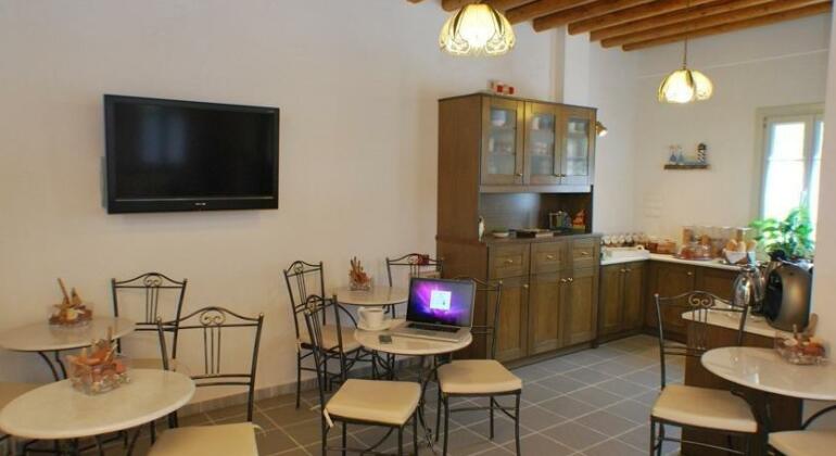 Myrto Hotel - Photo3