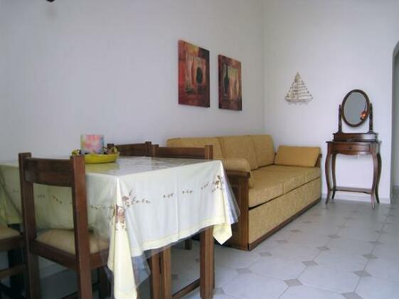 Pension Flora Rooms and Suites - Photo4