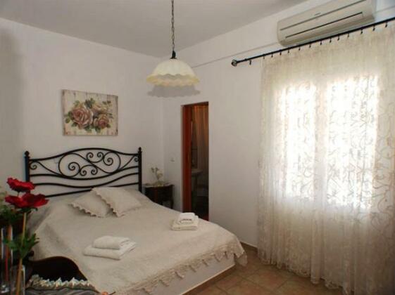 Pension Moschoula - Photo4