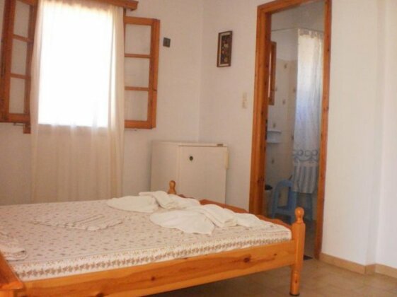 Prasini Gonia - Photo4