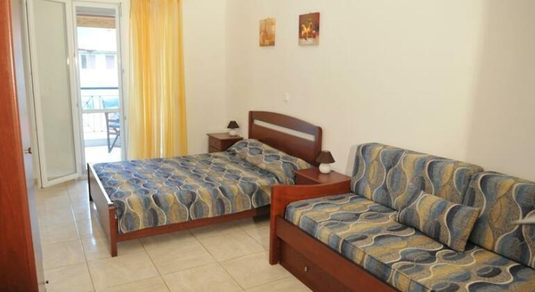 Asterias Hotel - Photo5
