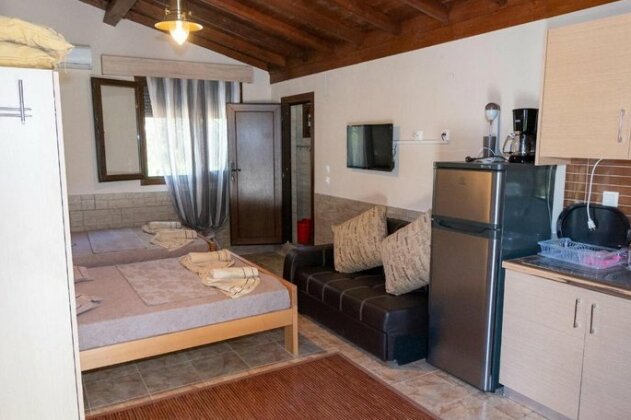 Dimitris' Villas - Villa 3 - Photo2