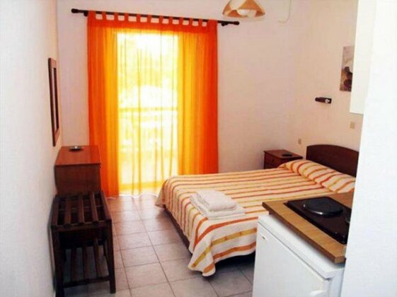 House Stella Studios & Apartments - Photo3