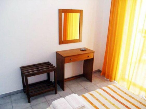House Stella Studios & Apartments - Photo4