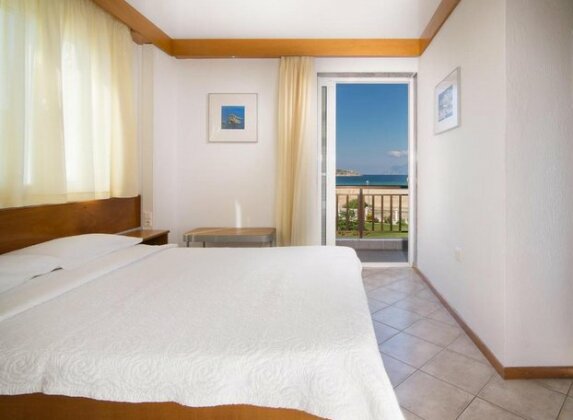 Linaraki Studios & Apartments - Photo2