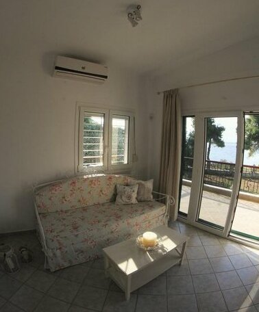 Moriel Seaside Homes Suites - Photo5