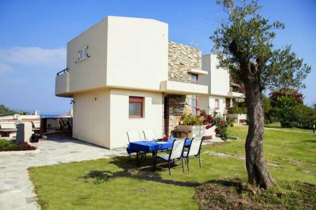 Oliviera Villa - Photo2