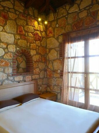 Petrino Vourvourou Sithonia Peninsula - Photo3