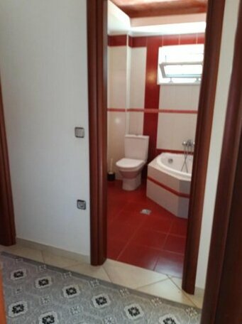 Ploumis House - Photo3