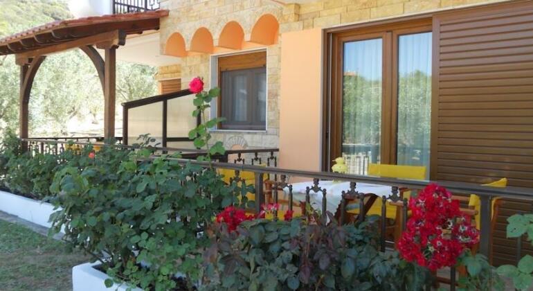 Studios Alexandros - Photo2