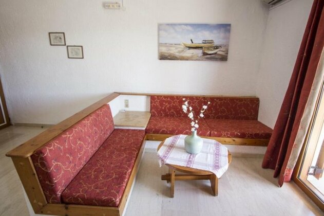 Bay View Apartments - Photo4