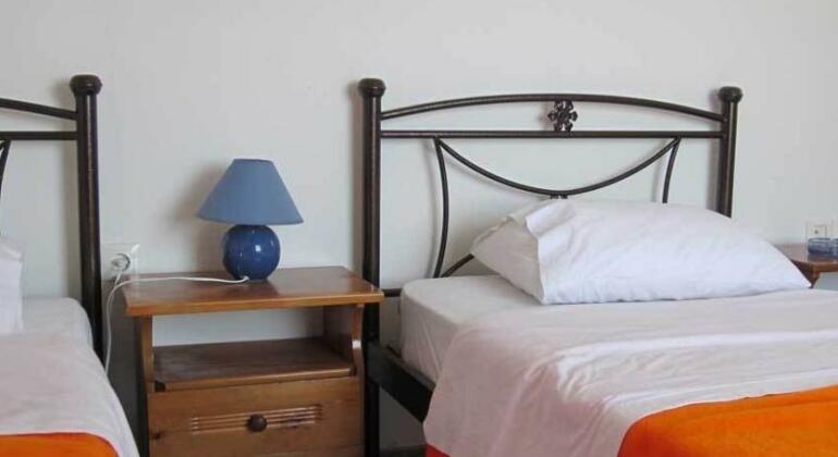 Emmanuela Apartments - Photo2