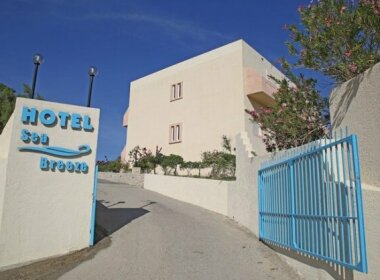Hotel Sea Breeze Sitia