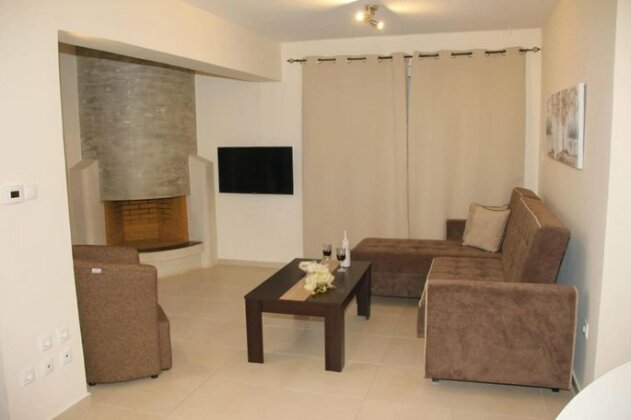 House M A S S - Photo2