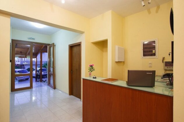 Babis Hotel - Photo3