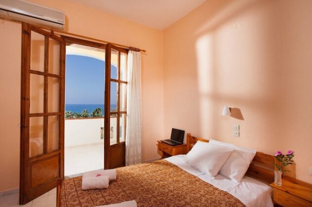 Babis Hotel - Photo5