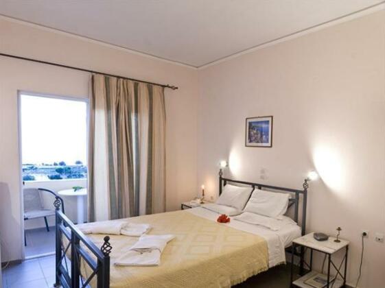 Oasis Scaleta Hotel - Photo2