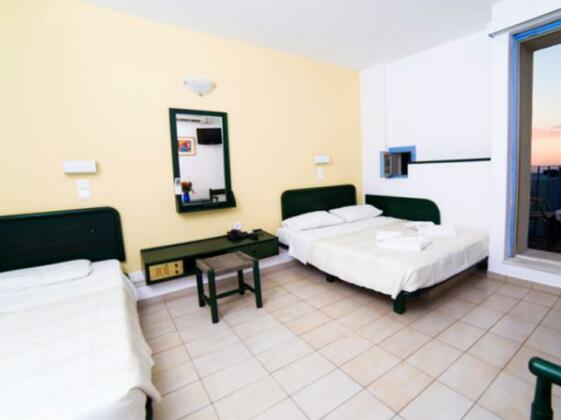 Scaleta Beach Hotel - Photo4