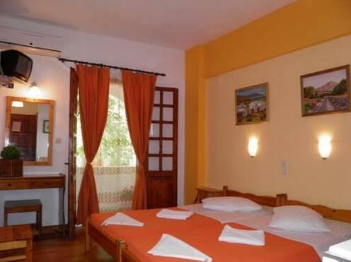 Eleni's House - Photo4